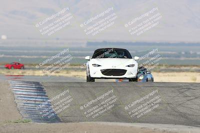 media/Sep-15-2024-Speed Ventures (Sun) [[7a54f7ed2f]]/Purple Group/Session 1 (Outside Grapevine)/